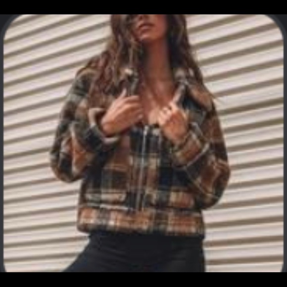 Teddy Cropped Jacket (Size 4;S) - Picture 2 of 3